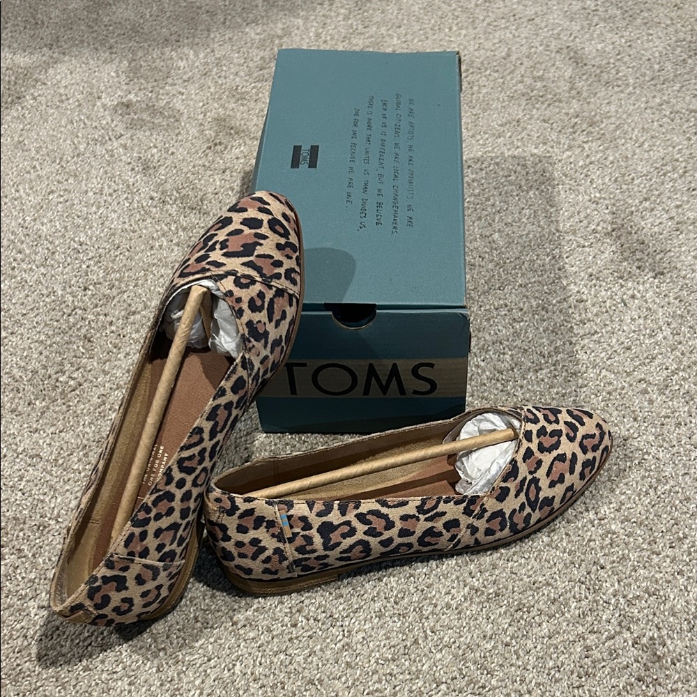 TOMS Cheetah Pattern Women's Loafers